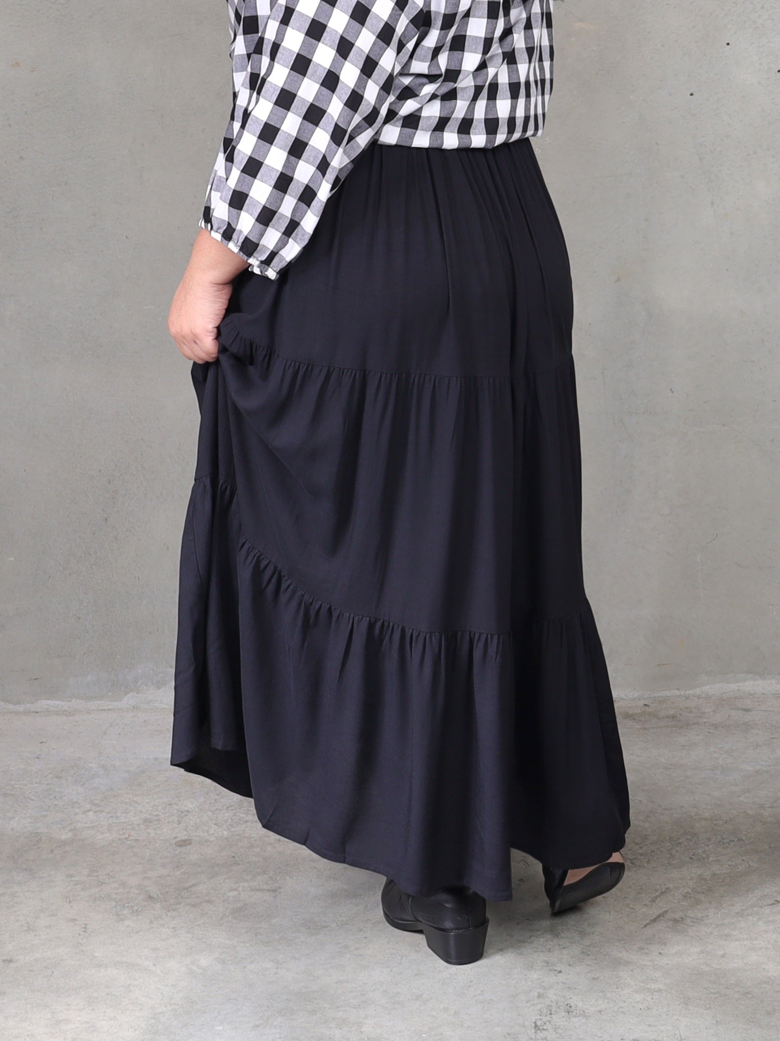 Nomad skirt - Black - Isla-Maree