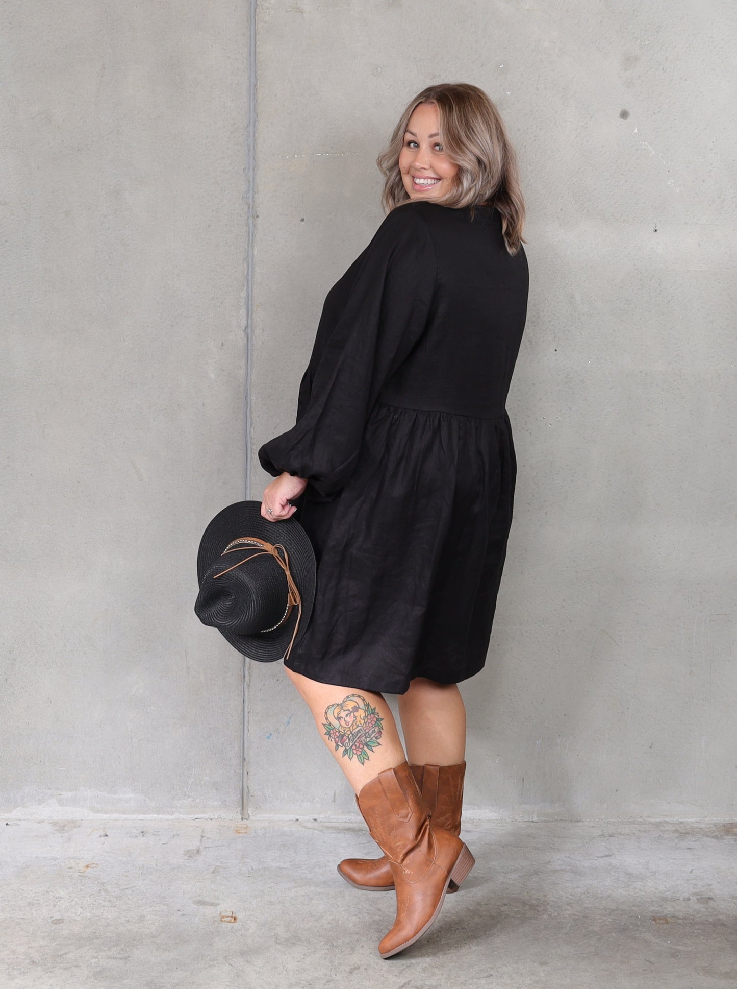 Willow Pocket Dress - Black Linen