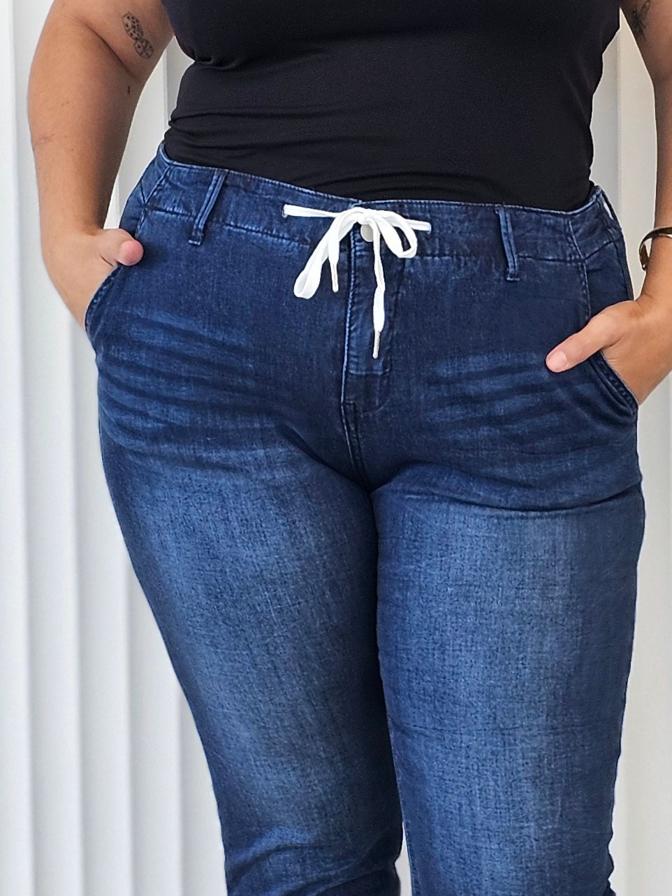 LAVISH Jogger Jean
