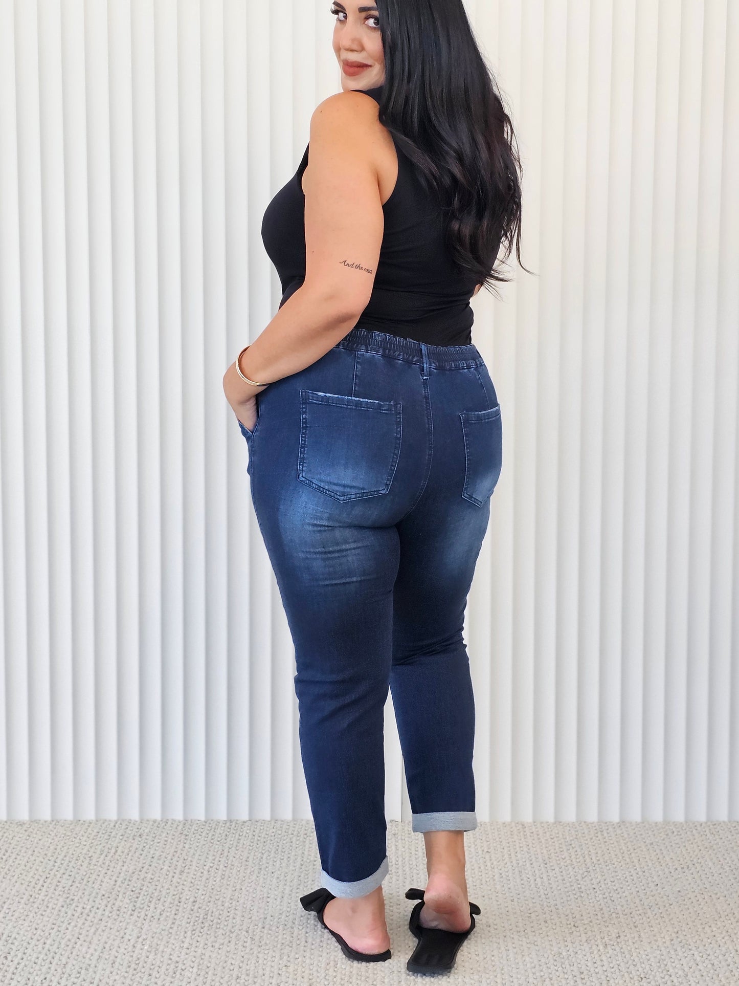 LAVISH Jogger Jean