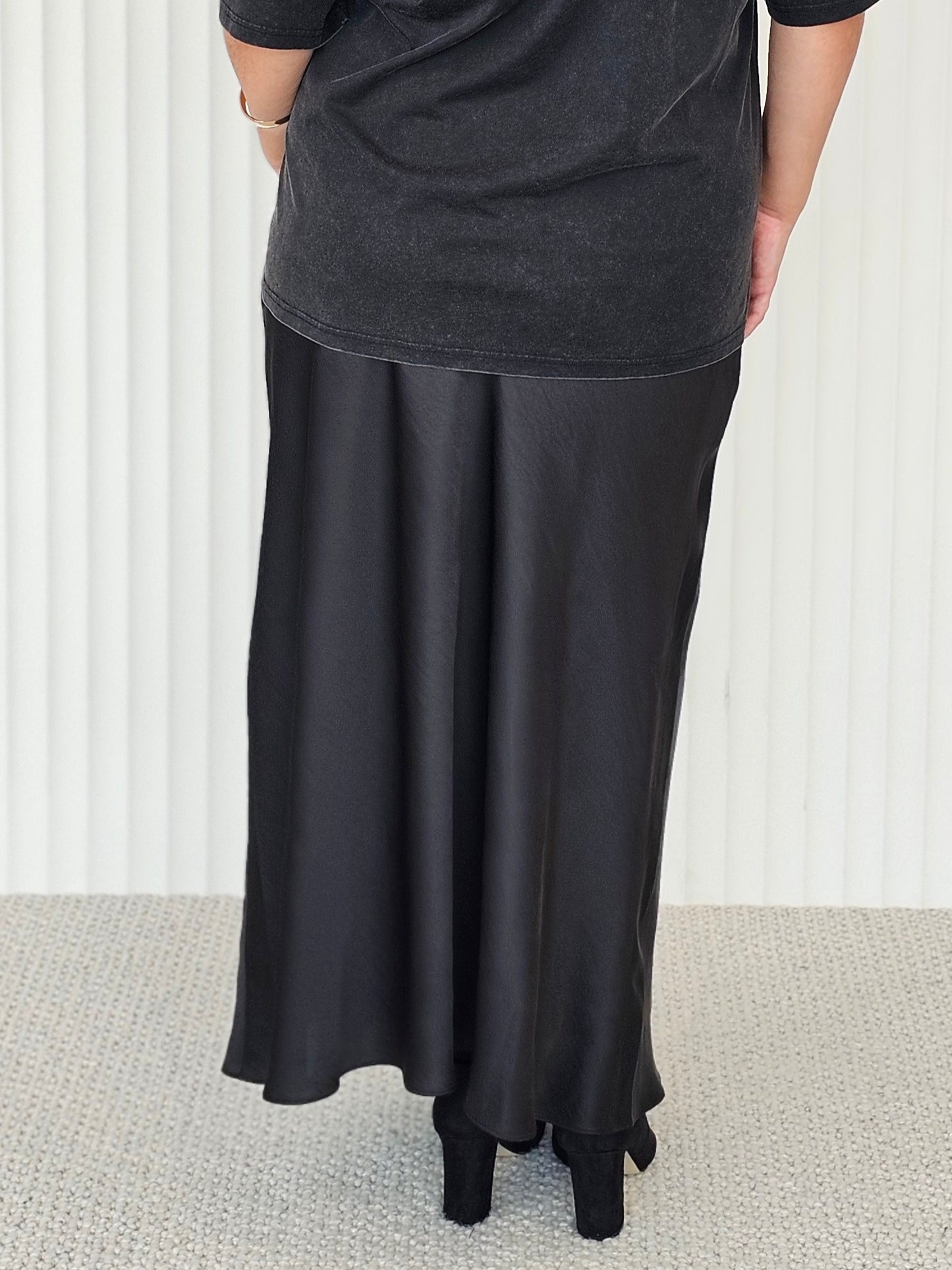 Jessica Bias Skirt - Black