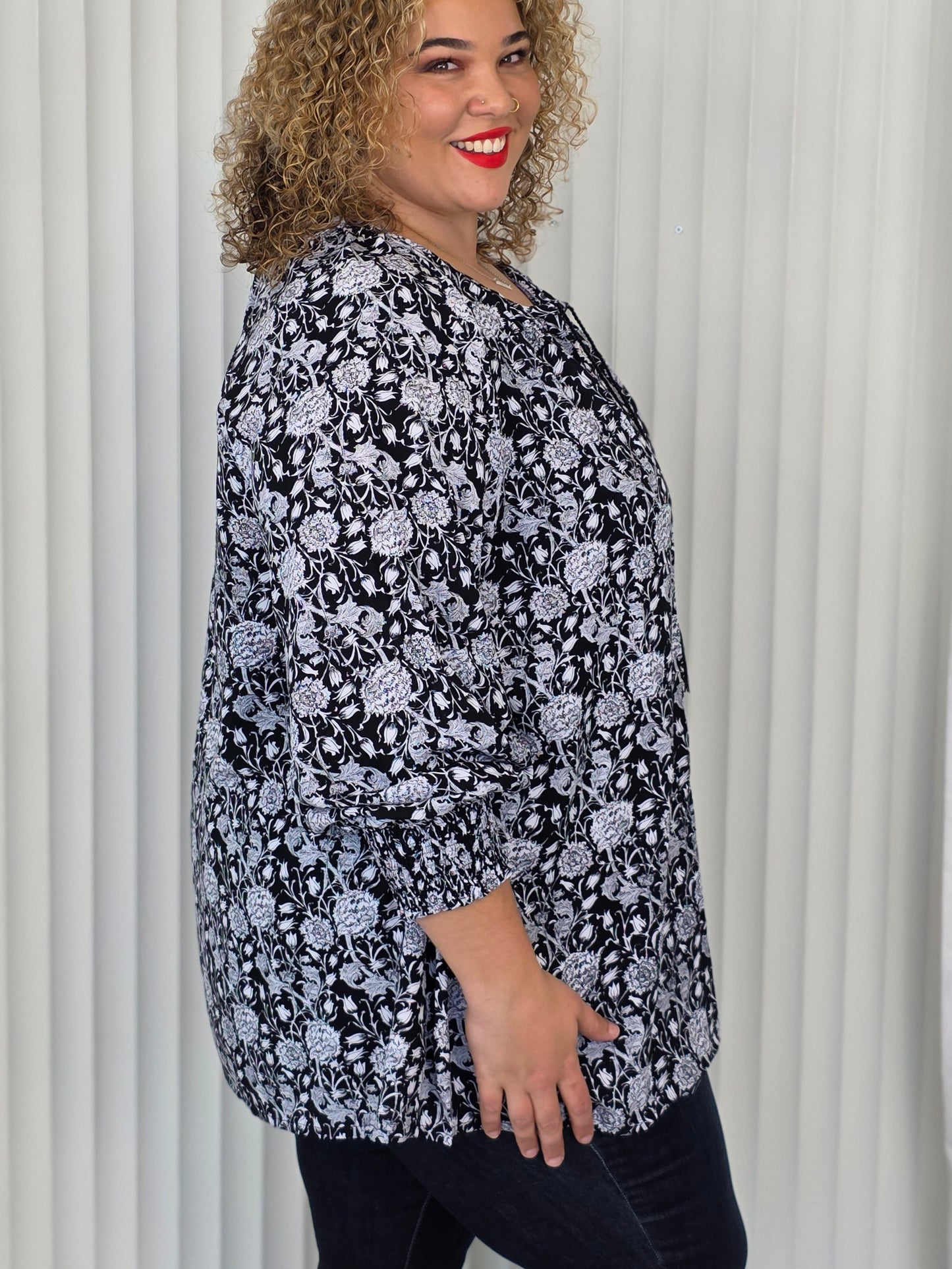 Iris Blouse - Black Marigold