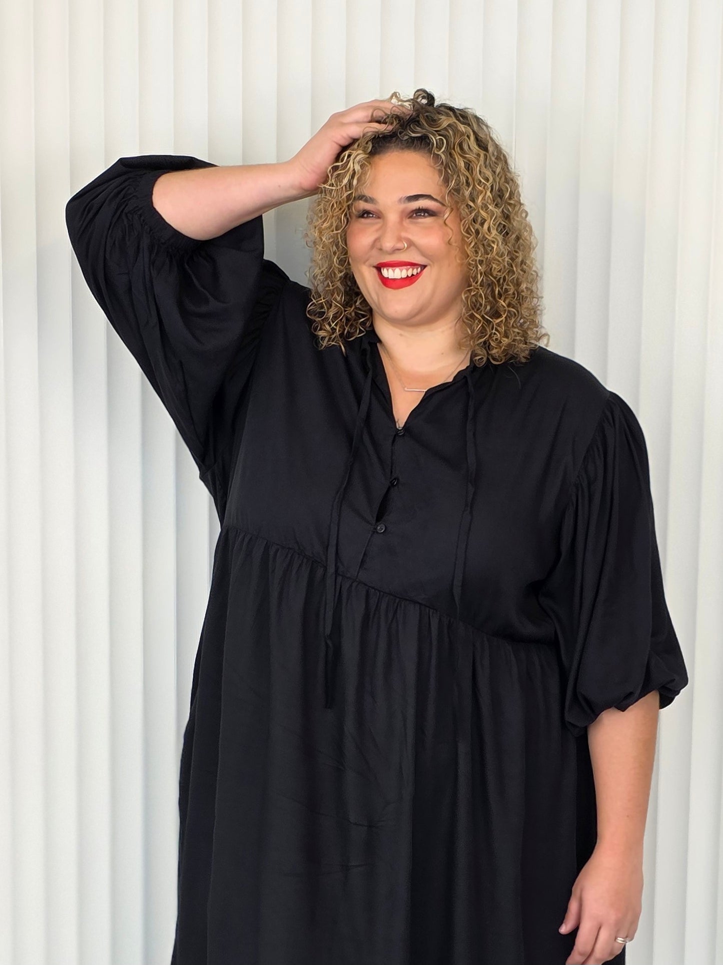 Delilah Dress - Black - Isla-Maree