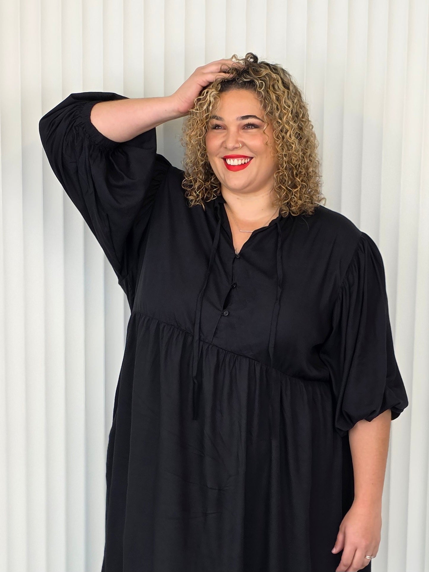 Delilah Dress - Black - Isla-Maree