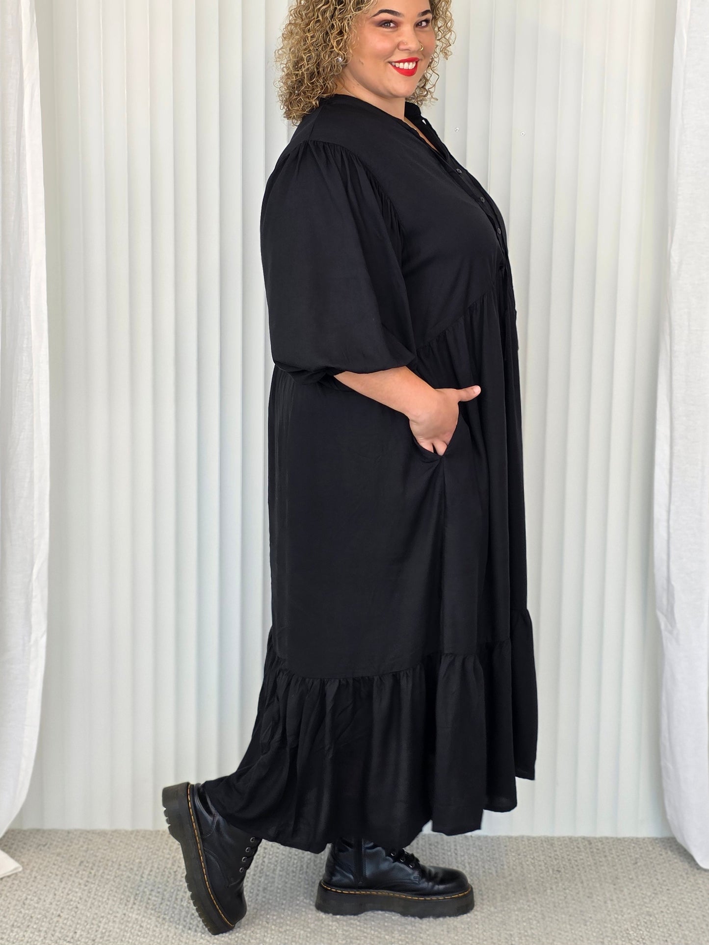 Delilah Dress - Black - Isla-Maree