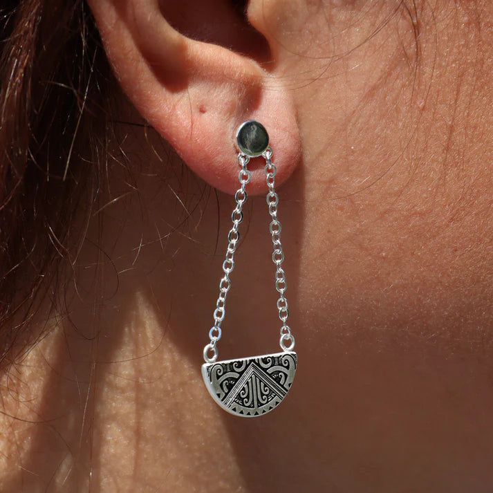 Maunga-nui Breastplate Earrings - Silver - Isla-Maree