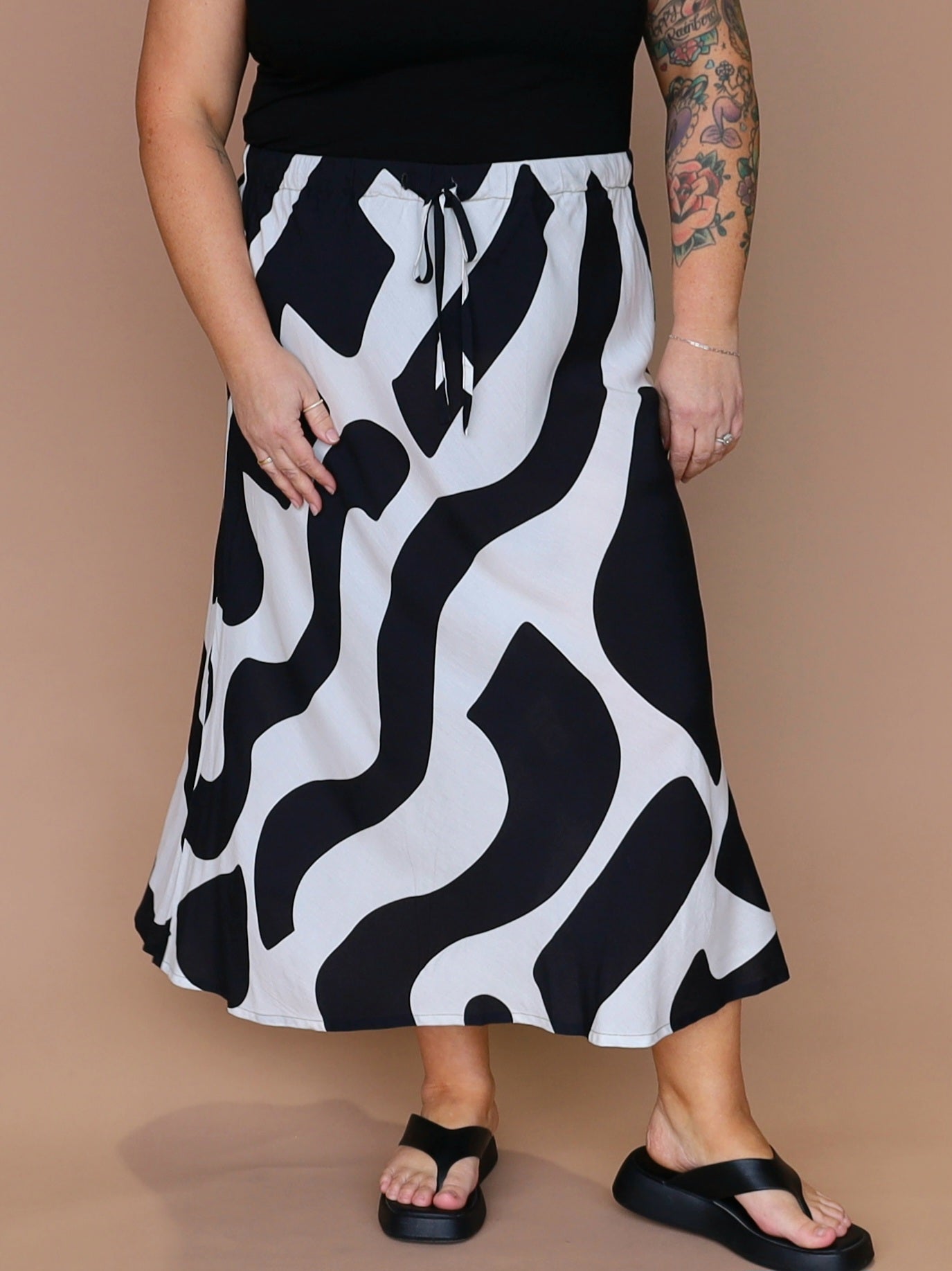 Sloane Skirt - Geo