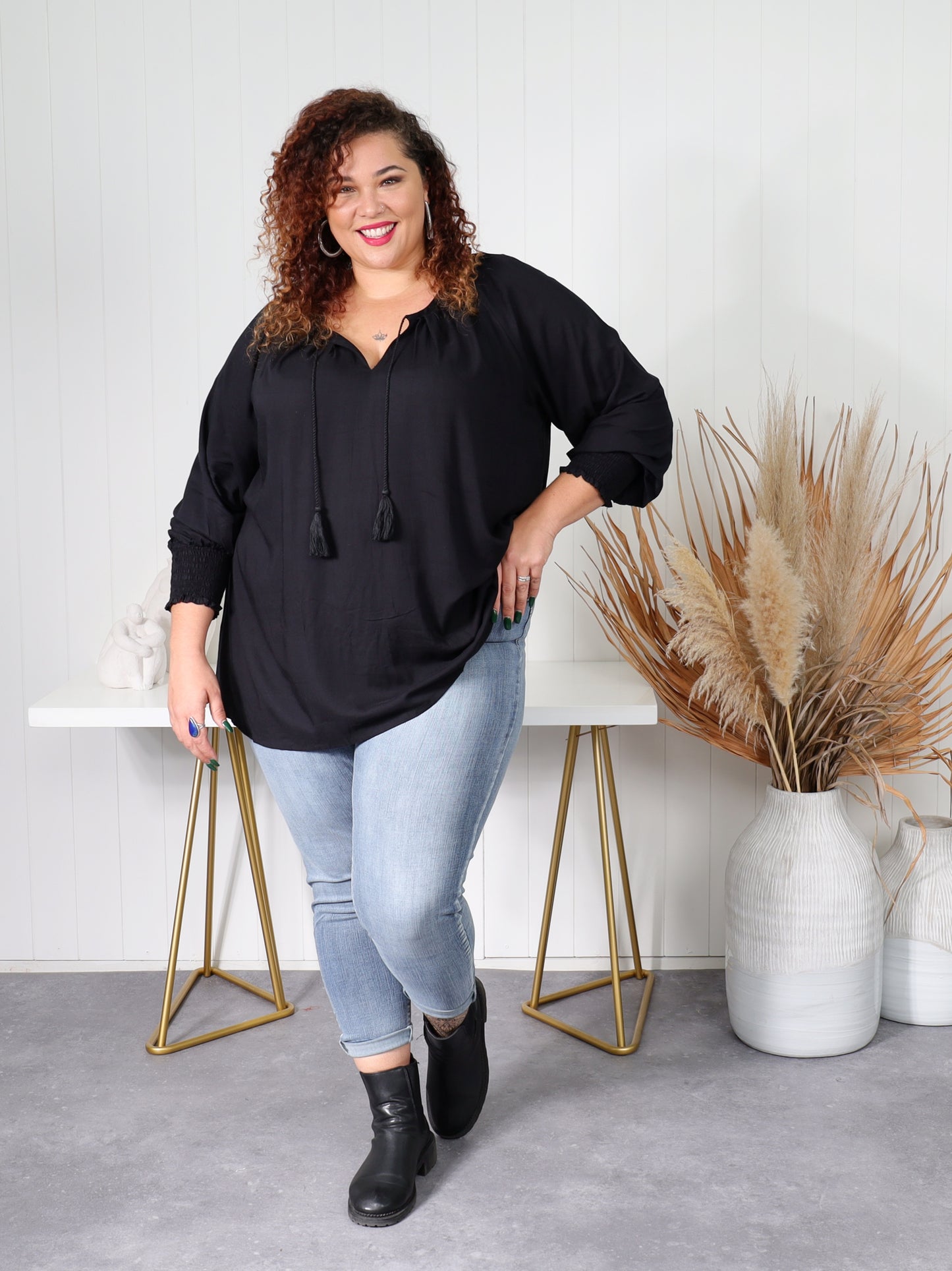 Iris Blouse - Black - Isla-Maree