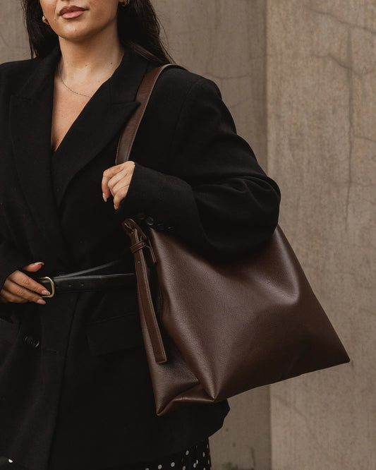 Louenhide Peyton Shoulder Bag - Chocolate