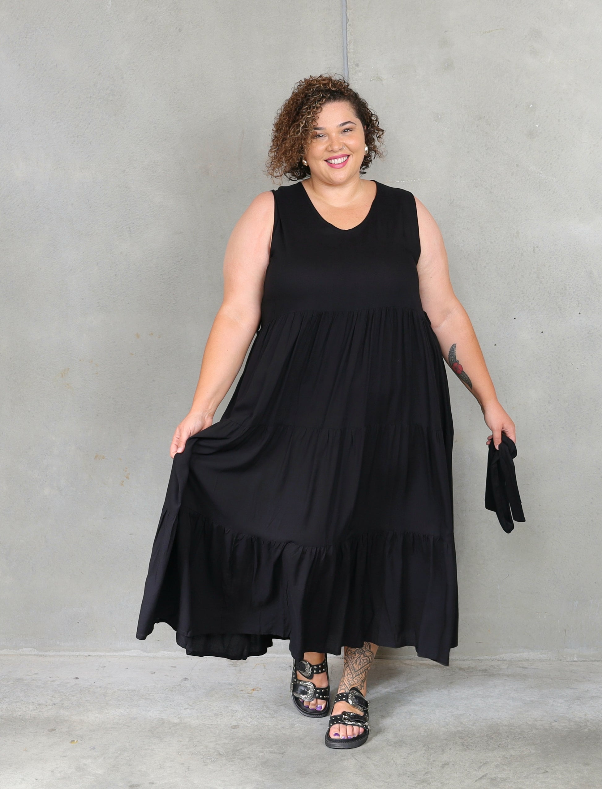Flossie Maxi Dress - Black - Isla-Maree