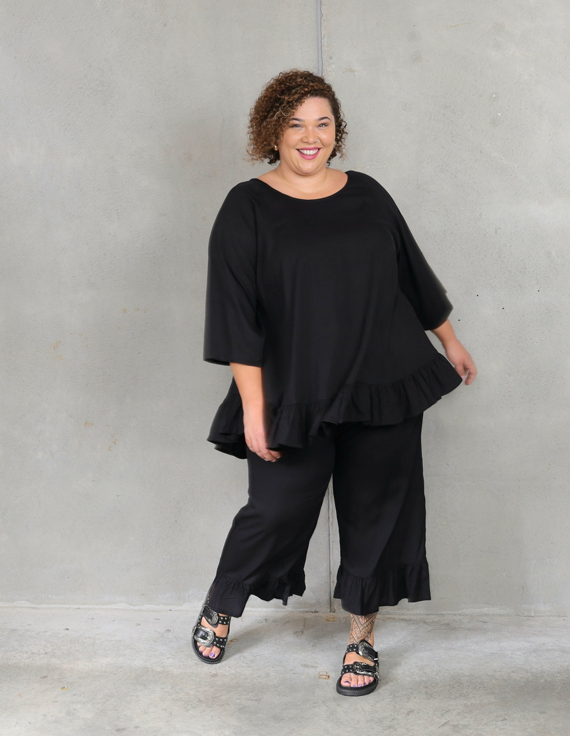 Gigi Top  - Black - Isla-Maree