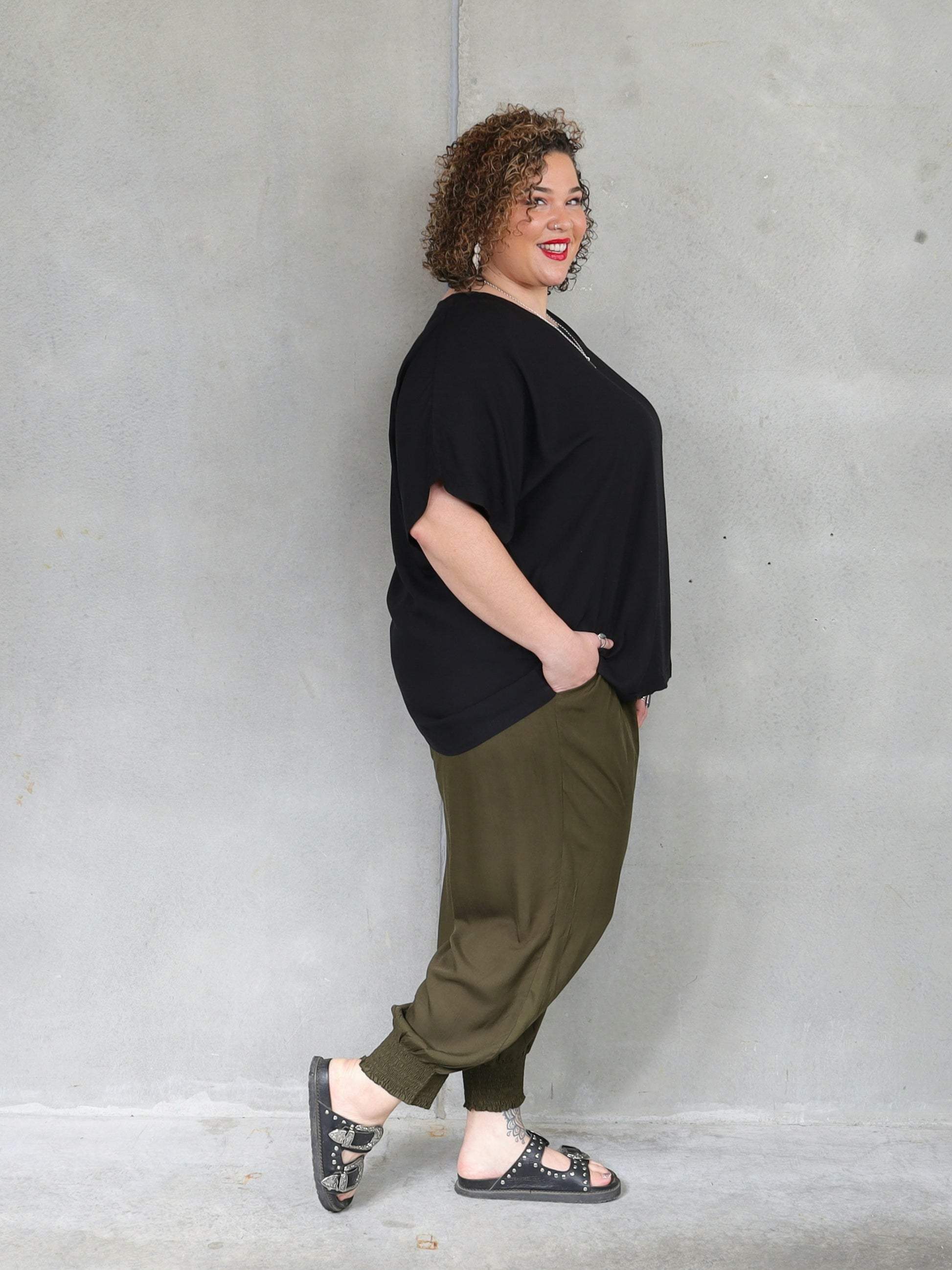 Drape Top - Black - Isla-Maree