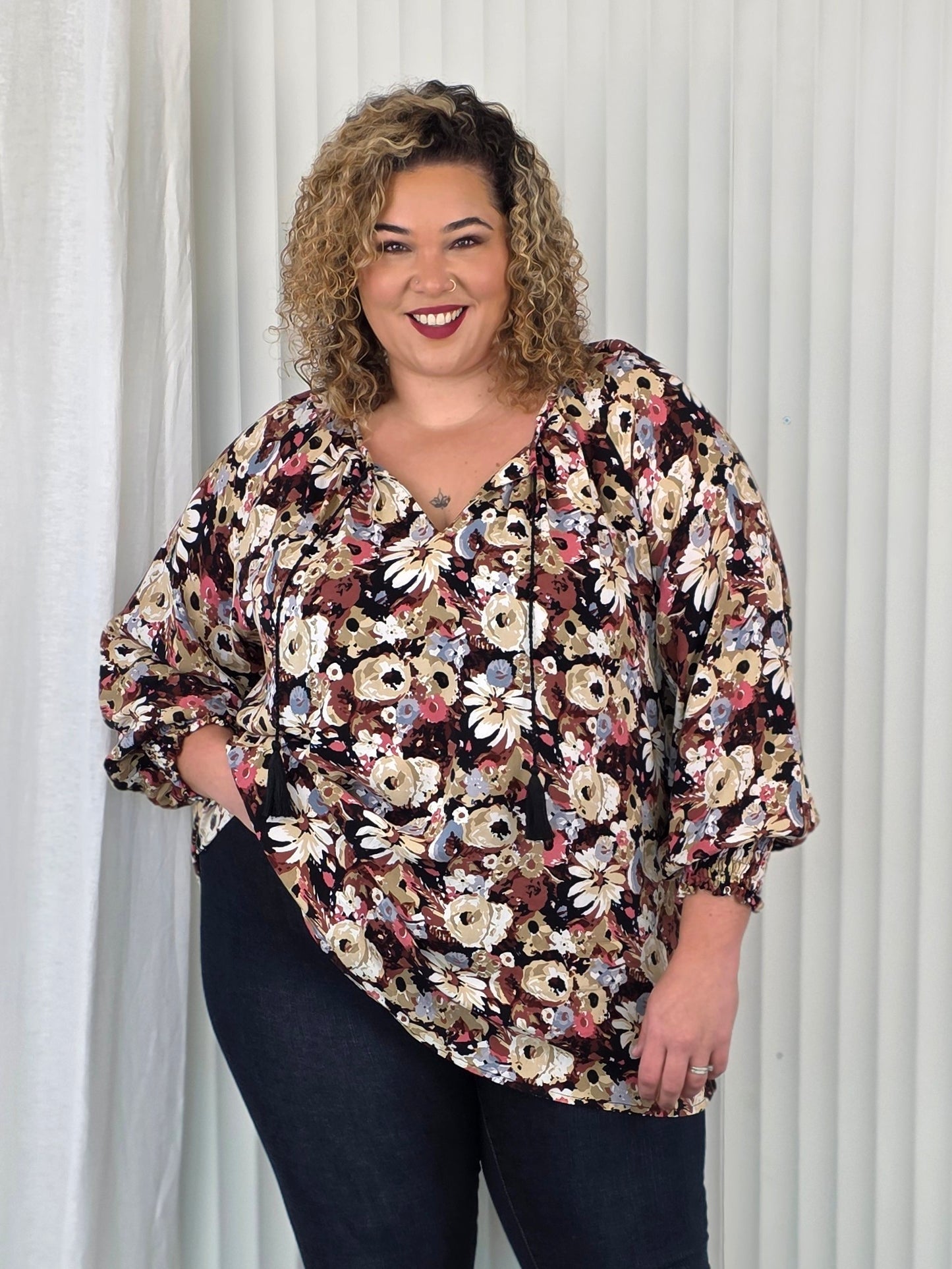 Iris Blouse - Floral Latte