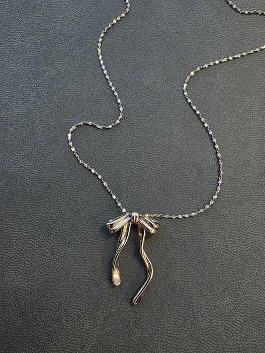 Bow Necklace - Silver