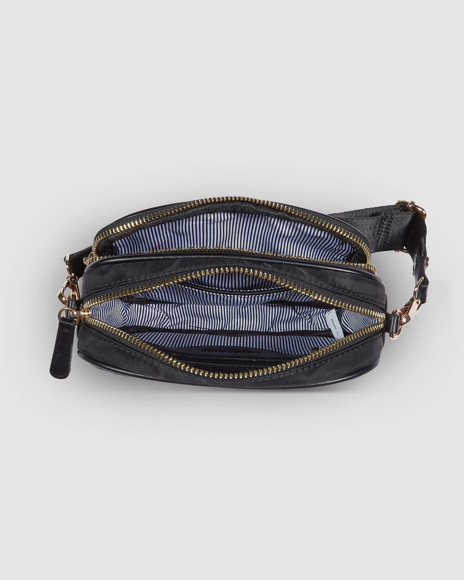 Louenhide Cali Nylon Crossbody Bag Black IslaMaree