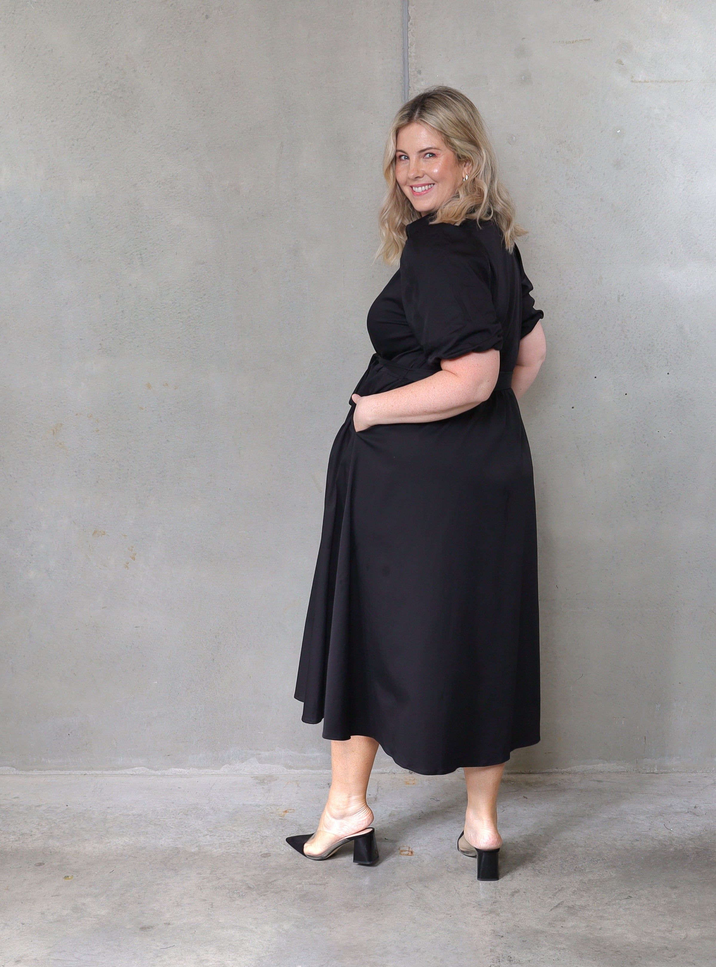 Aubrey Dress Black Isla Maree