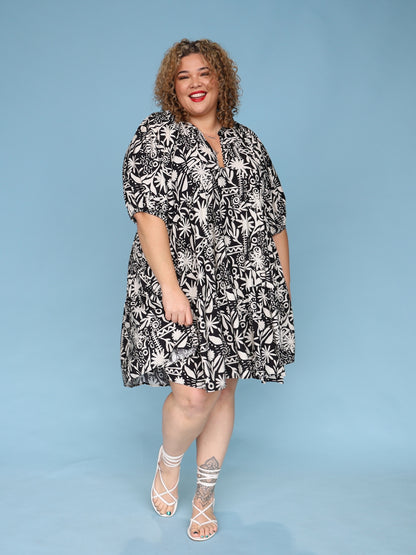 Mamma Mia Dress - Beach Vacay Black