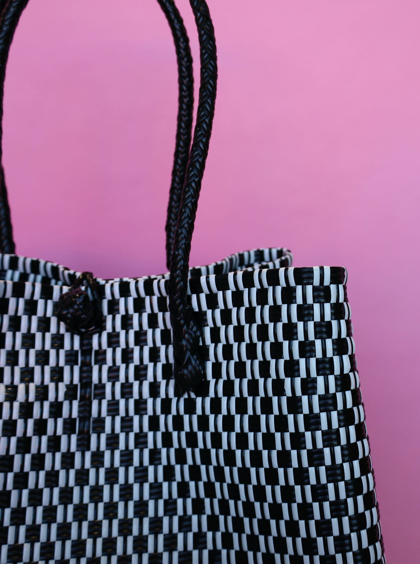Grid Noir Tote