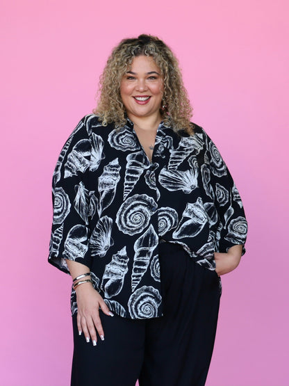 Haven Shirt - Black Seashells