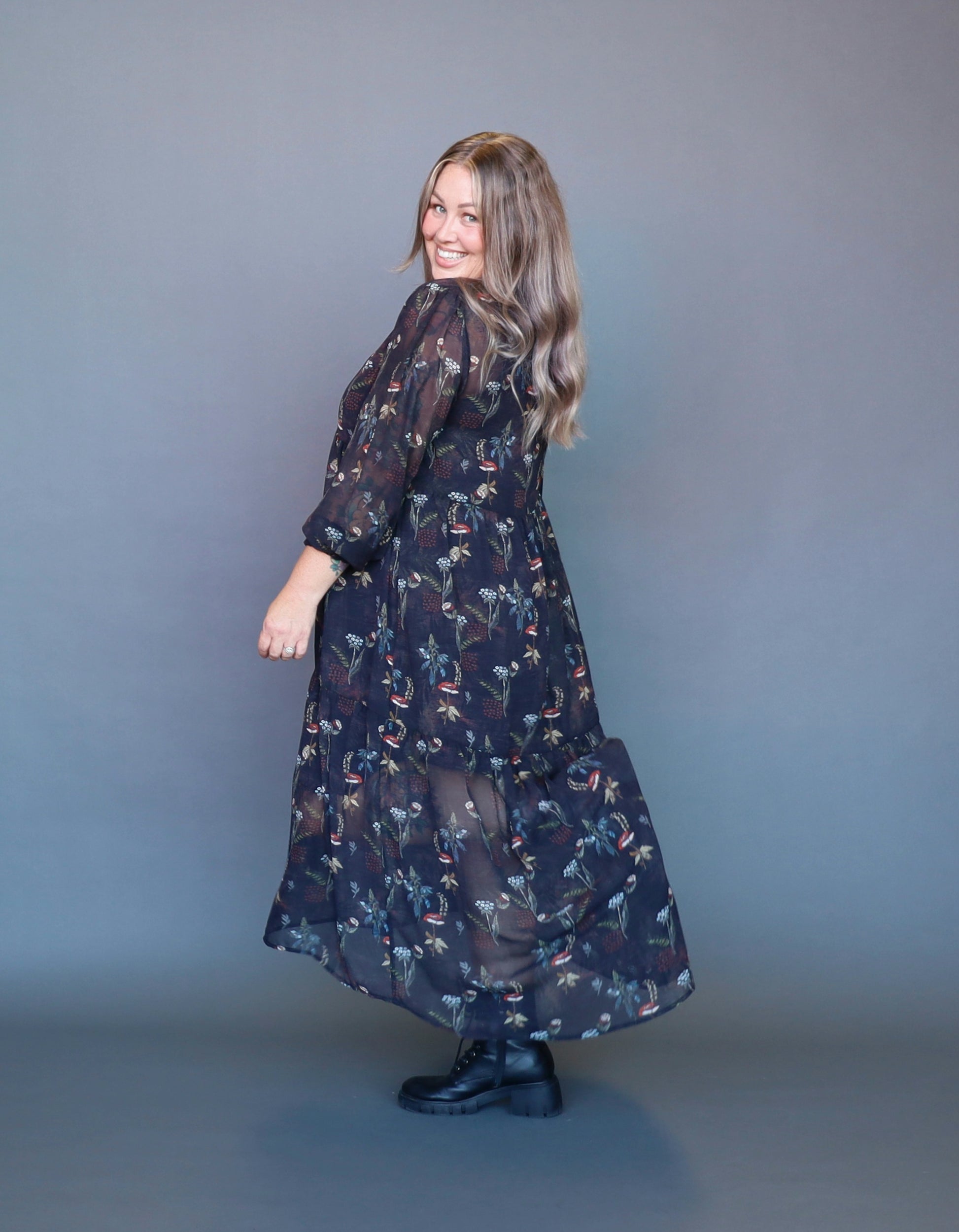 Angie - Wildflower - Isla-Maree