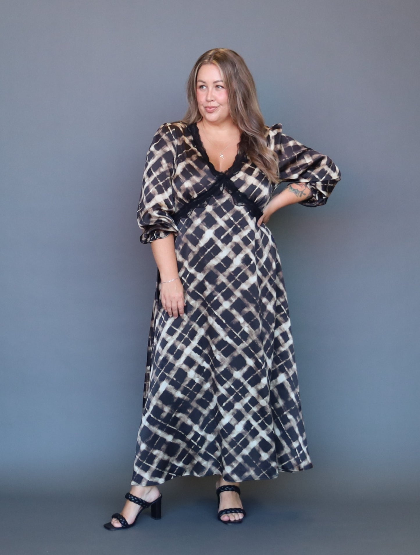 Carly Dress - Latte Checks - Isla-Maree