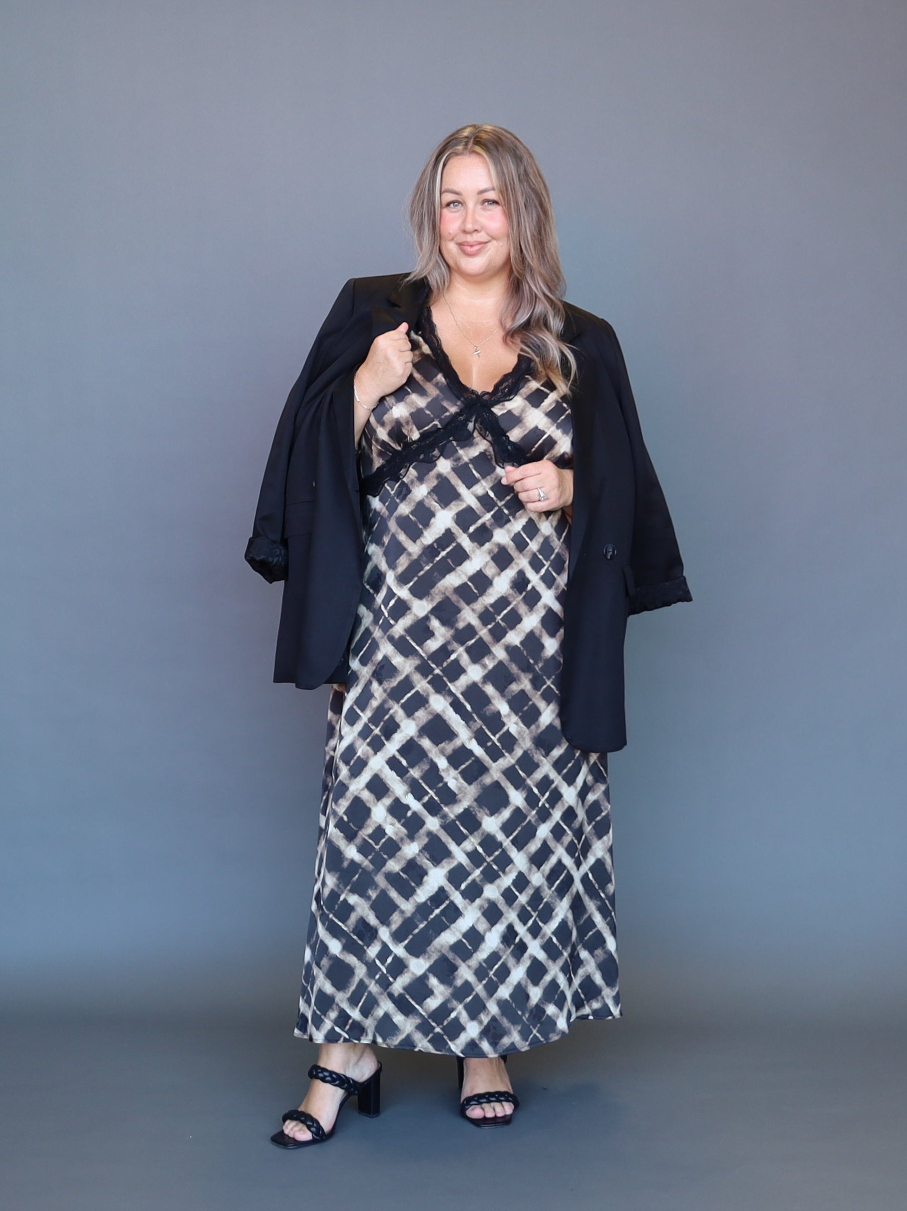 Carly Dress - Latte Checks - Isla-Maree