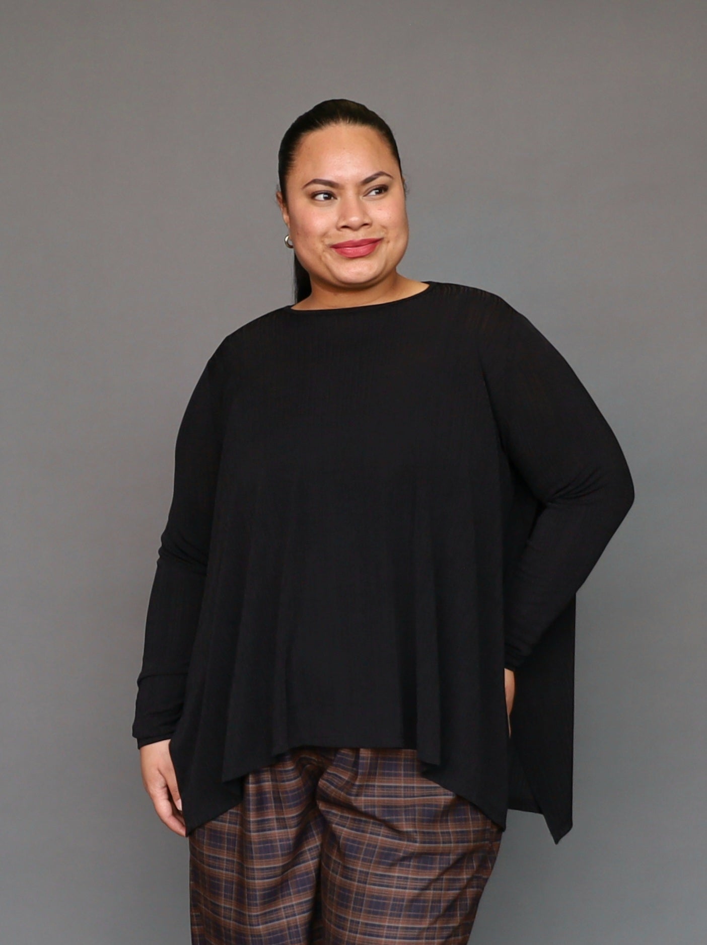 Axel Top - Black - Isla-Maree