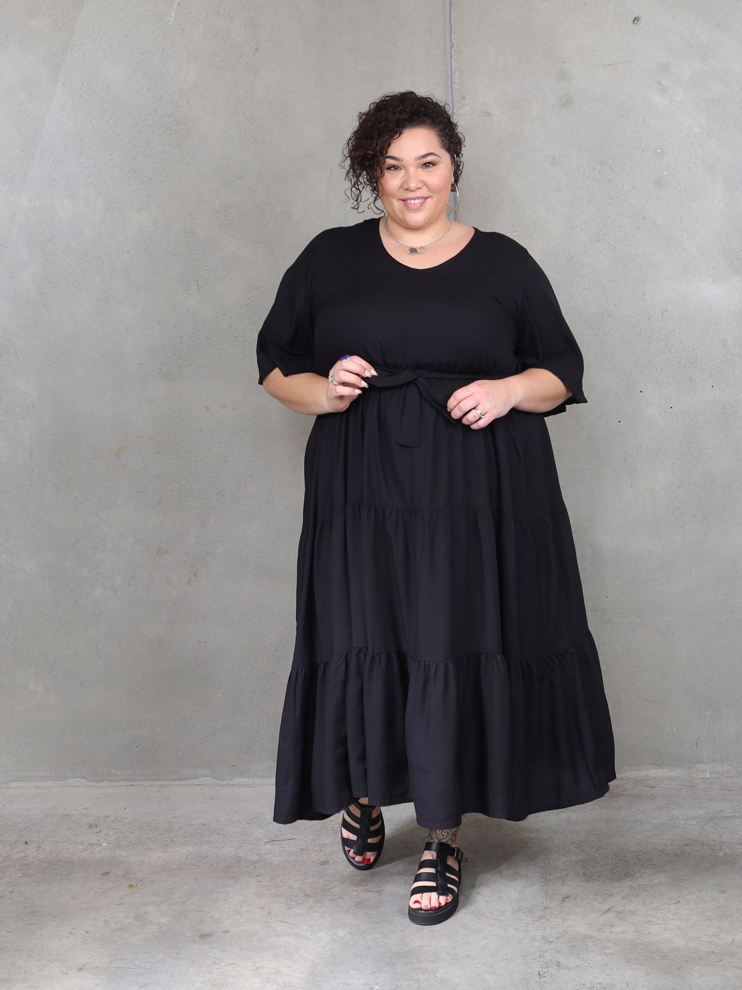 Isla-Maree Chloe Cami - Black - Plus Size New Zealand Fashion