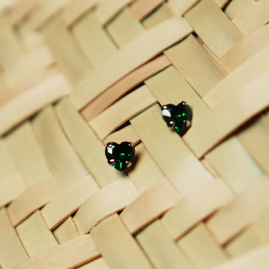 Kawakawa Stud - Silver