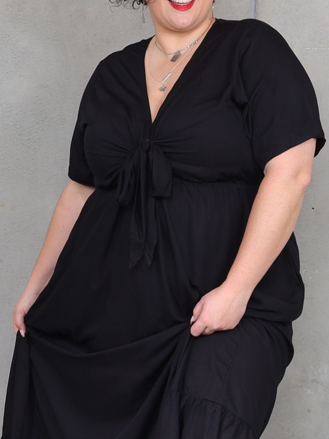 Tallulah Dress - Black - Isla-Maree - Plus Size - V-Neck- Full Length Dress
