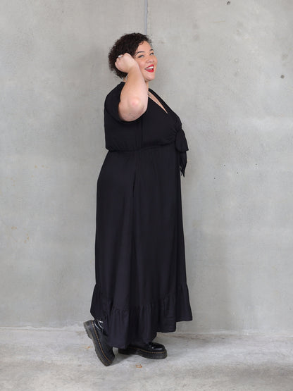Tallulah Dress - Black - Isla-Maree - Plus Size - V-Neck- Full Length Dress