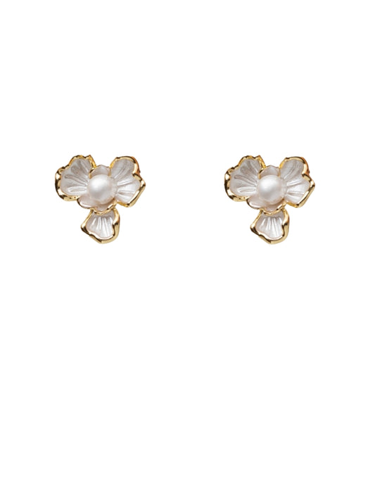 Antler Pearl Lotus Earring