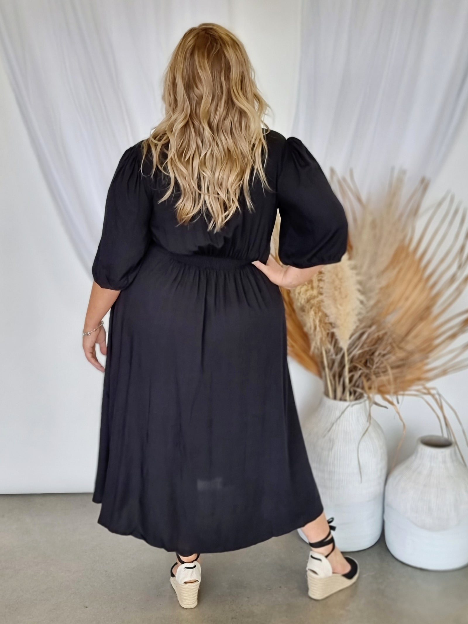 Isla Maree Florence Dress - Black | NZ Plus Size Women's Clothing ...