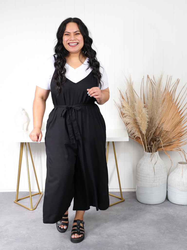 Isla-Maree Palazzo Jumpsuit - Black | Plus Size Women's Fashion NZ