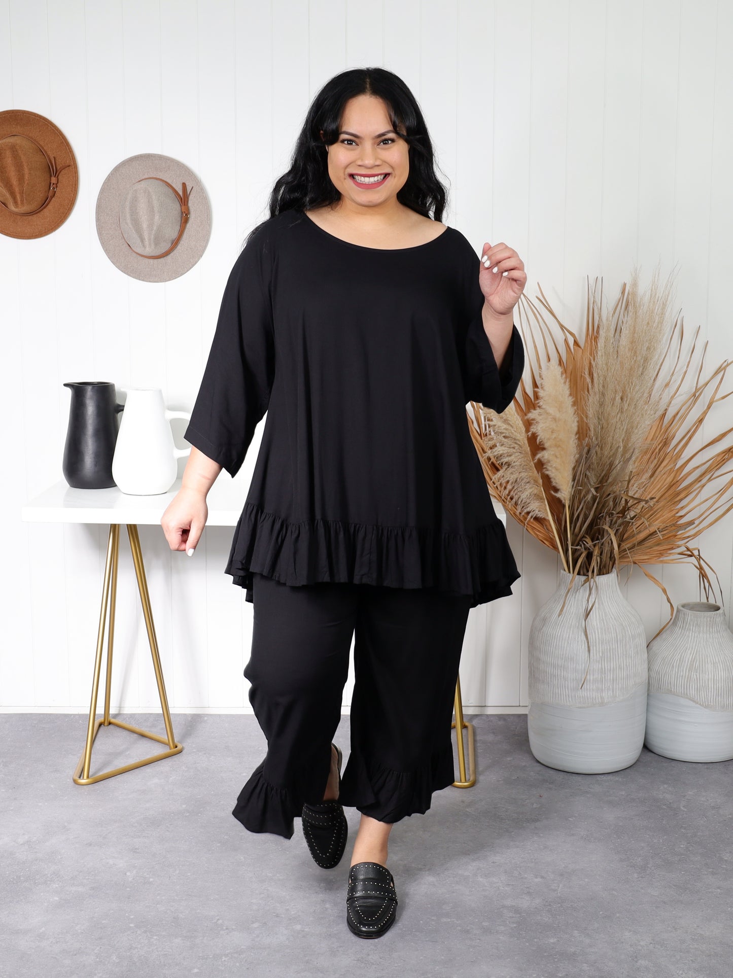 Gigi Top  - Black - Isla-Maree