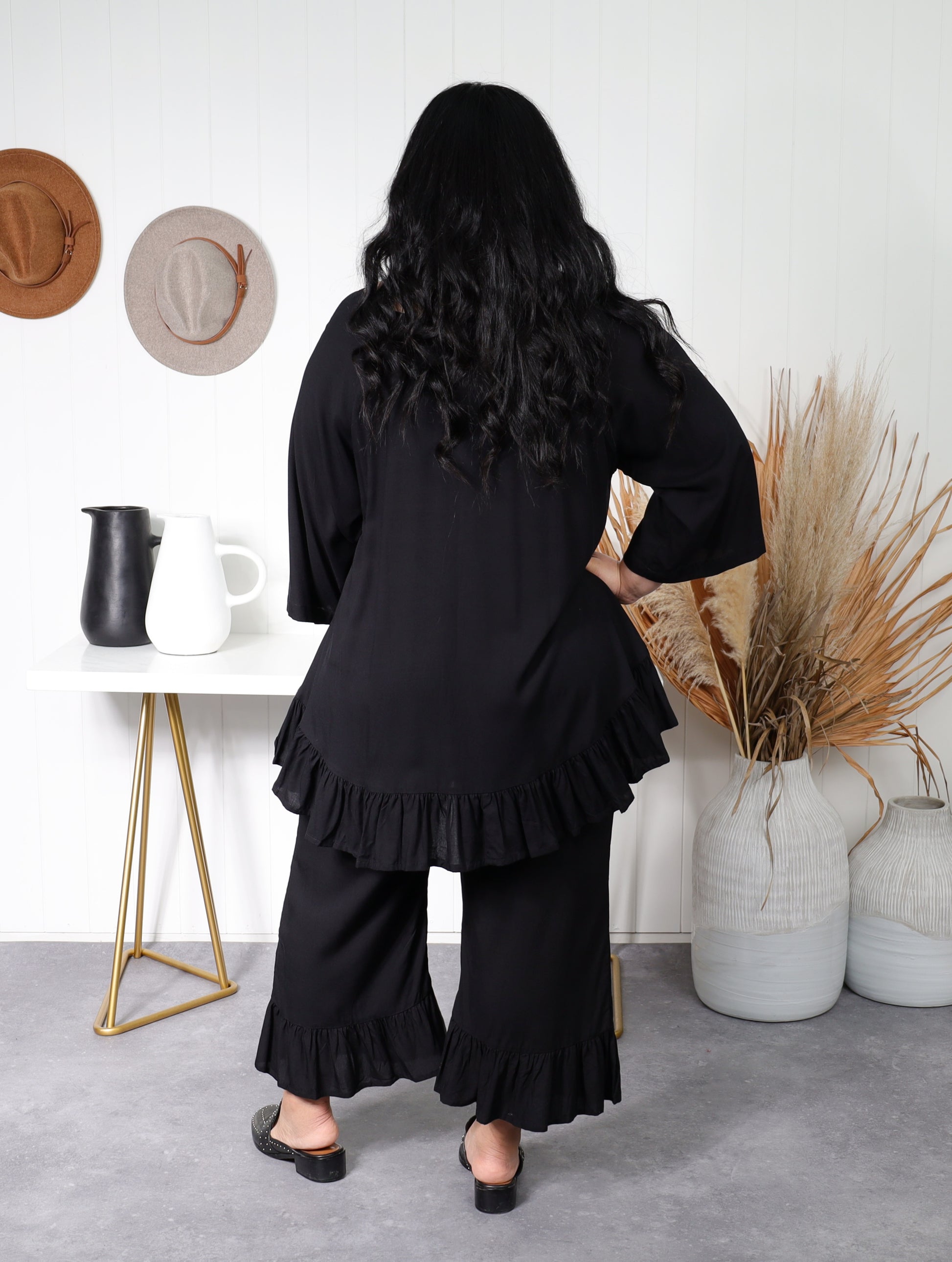 Gigi Top  - Black - Isla-Maree